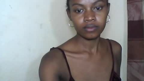 Snapshot of anicha_69 chatting on 06/17/26, 10:06 anicha_69 online show from 06/17/26, 10:06
