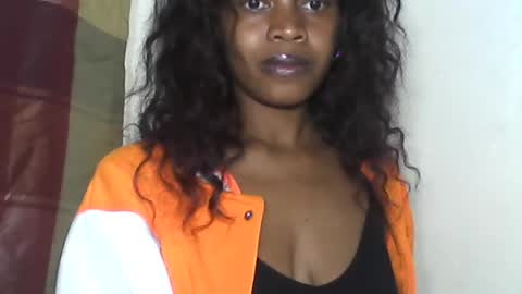 Snapshot of anicha_69 chatting on 06/22/26, 04:26 anicha_69 online show from 06/22/26, 04:26