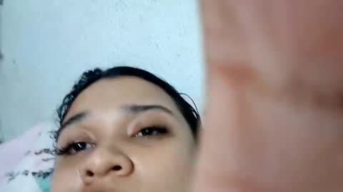 Snapshot of anie__saenz chatting on 05/13/26, 11:22 anie__saenz online show from 05/13/26, 11:22