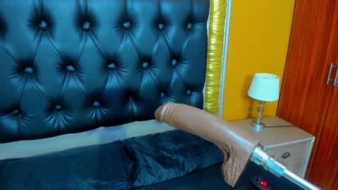 Ani  Time schedule 0600 - 1400 GMT -5 online show from 09/30/25, 11:15