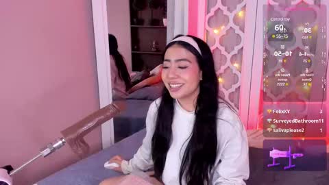 aniie_west online show from 02/19/25, 03:05