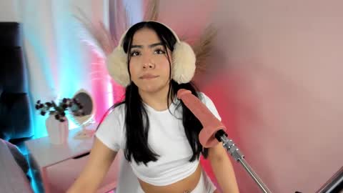 aniie_west online show from 09/14/25, 02:38