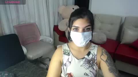 Snapshot of aniisaalii chatting on 06/10/26, 04:01 Anissa online show from 06/10/26, 04:01