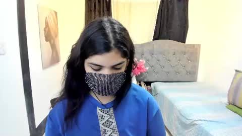 Snapshot of aniisaalii chatting on 06/30/26, 01:01 Anissa online show from 06/30/26, 01:01