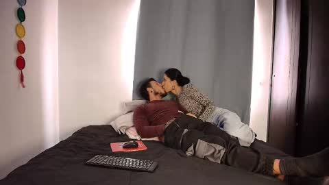 Anika And Lowen Your Thumbs Up Are Super Important For Us  online show from 10/16/25, 03:46