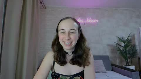 anikabloom online show from 01/28/25, 04:39