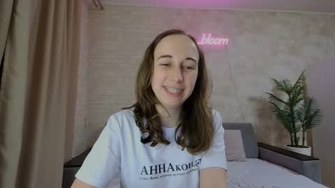 anikabloom online show from 02/03/25, 01:09