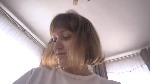 Snapshot of anikacondello chatting on 05/09/26, 09:25 Jenny online show from 05/09/26, 09:25