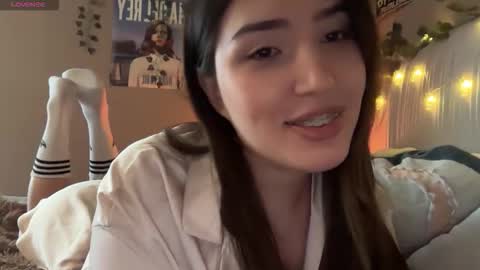 Snapshot of anisa_sweet chatting on 02/22/26, 06:57 Anisa Moan from LovenseWet from Tip MenuOpen for Private online show from 02/22/26, 06:57