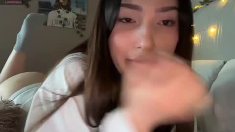 Snapshot of anisa_sweet chatting on 05/08/26, 11:15 Anisa Moan from LovenseWet from Tip MenuOpen for Private online show from 05/08/26, 11:15