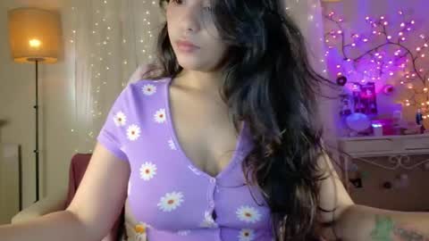 Anisahade online show from 05/05/26, 03:42
