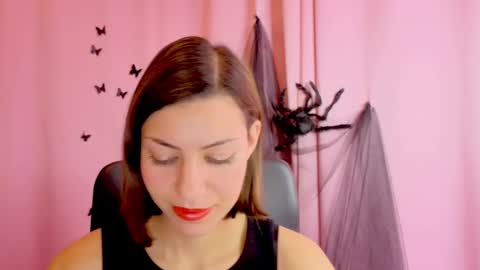 Anni online show from 11/30/25, 05:06