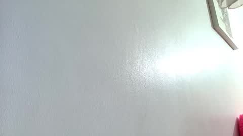 ana independent model online show from 11/23/25, 09:42