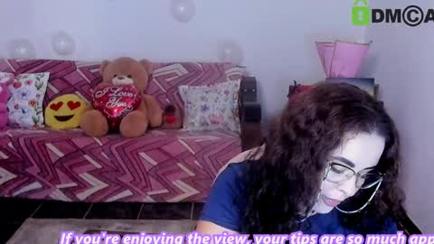 AnissyaX online show from 05/11/26, 02:50