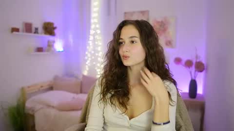 Snapshot of anita_grey_ chatting on 09/25/25, 06:44 Anita Grey online show from 09/25/25, 06:44