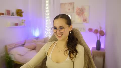 Anita Grey online show from 11/17/25, 07:52