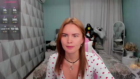 Snapshot of anita_mood chatting on 11/02/25, 11:01 Anita online show from 11/02/25, 11:01