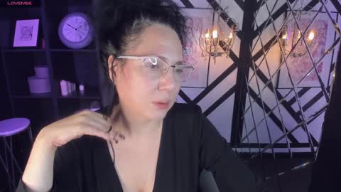 Snapshot of anita_muse chatting on 12/16/24, 06:10 Anita online show from 12/16/24, 06:10