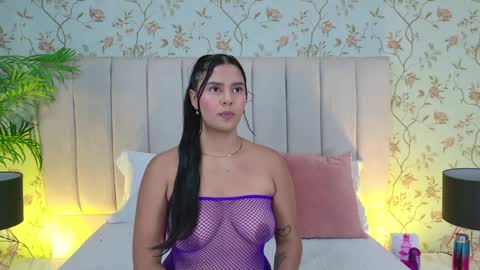 Dania Lpez online show from 04/02/26, 12:03