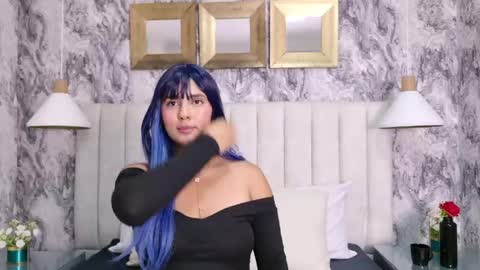 Dania Lpez online show from 05/12/26, 07:11