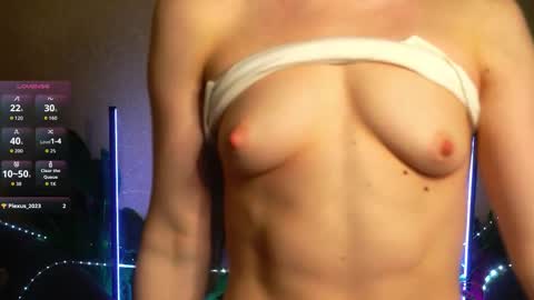 anita_von online show from 10/09/25, 04:43