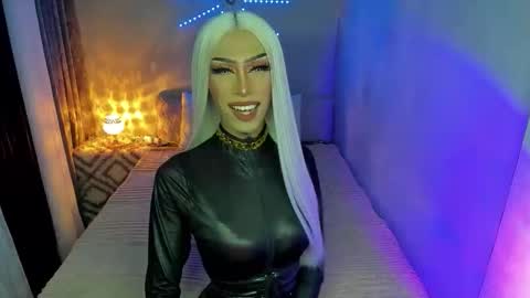 Miss Ann online show from 11/28/25, 02:20