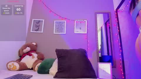 Anitafoxx online show from 12/23/25, 12:19