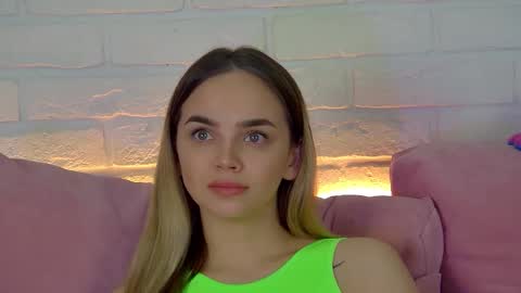 AnitaVenture online show from 12/04/25, 05:06