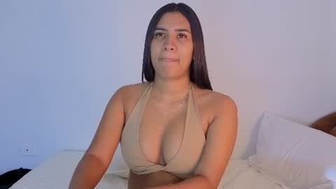 Snapshot of anittafoxx chatting on 06/13/26, 10:08 anittafoxx online show from 06/13/26, 10:08