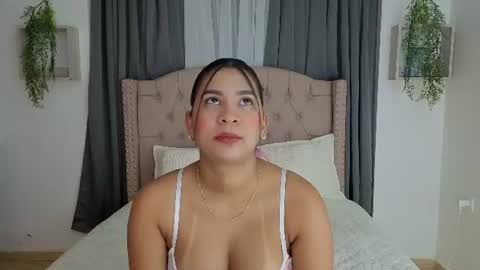 Snapshot of anittafoxx chatting on 07/02/26, 09:21 anittafoxx online show from 07/02/26, 09:21
