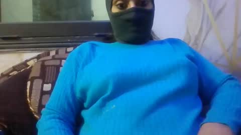 anjali_dogra786 online show from 11/28/25, 11:02