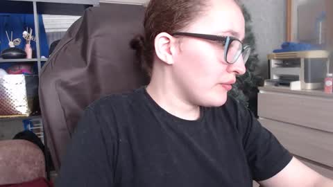 Nameless online show from 02/16/25, 04:20