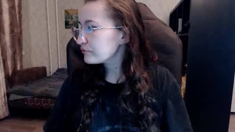 Snapshot of ankey_rayah chatting on 03/30/26, 11:17 Nameless online show from 03/30/26, 11:17