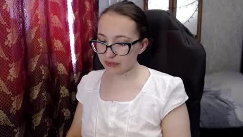 Snapshot of ankey_rayah chatting on 05/16/26, 03:47 Nameless online show from 05/16/26, 03:47