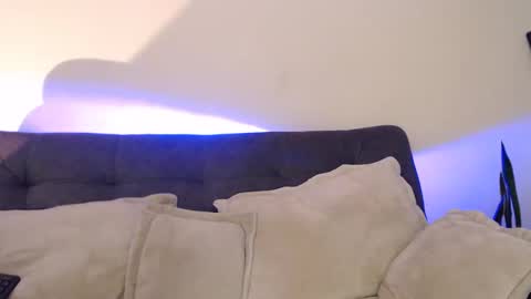 Anma Adler online show from 12/31/24, 04:16