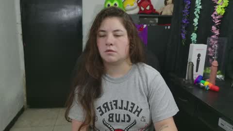 Snapshot of ann_cohen chatting on 04/23/26, 11:31 Only fans online show from 04/23/26, 11:31
