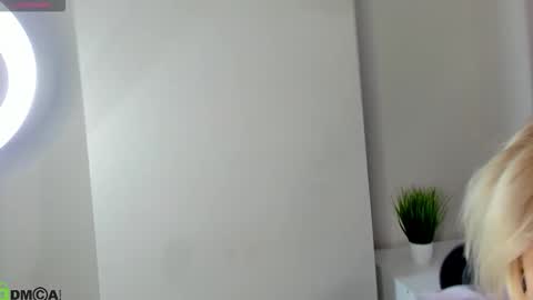 Snapshot of ann_garcia chatting on 03/11/26, 12:38 ann online show from 03/11/26, 12:38