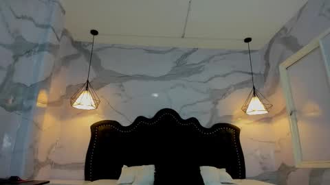 Ana  online show from 11/24/25, 11:43