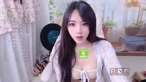 Snapshot of anna6513812 chatting on 06/30/26, 01:39 anna6513812 online show from 06/30/26, 01:39