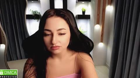 Anna online show from 11/25/25, 01:38