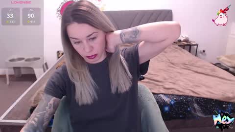 Snapshot of anna_ana chatting on 01/16/26, 06:01 Anadirectgirl online show from 01/16/26, 06:01