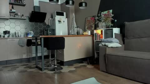 AnnaThe next stream is tomorrow online show from 04/08/26, 02:55