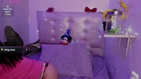 Snapshot of anna_blade_ chatting on 02/11/26, 06:02 ANNA online show from 02/11/26, 06:02