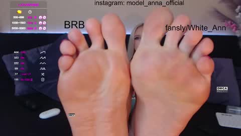 anna_bonbon online show from 11/19/25, 01:00