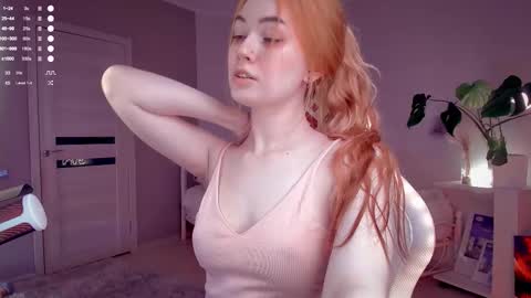 Snapshot of anna_bronson chatting on 10/14/25, 02:23 Anna online show from 10/14/25, 02:23