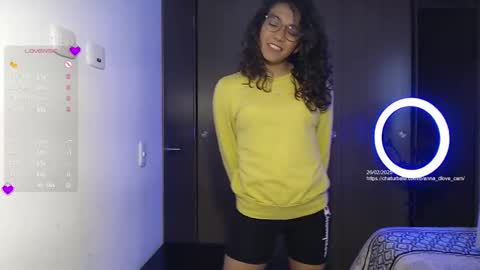 Anna online show from 02/26/25, 04:03