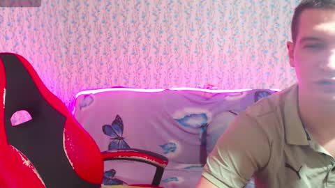Snapshot of anna_ki chatting on 01/22/25, 05:48 AnnaJake online show from 01/22/25, 05:48