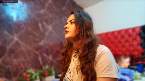 Ana   online show from 12/18/25, 06:19