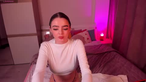 Snapshot of anna_nickol chatting on 01/30/25, 06:43 Anna online show from 01/30/25, 06:43