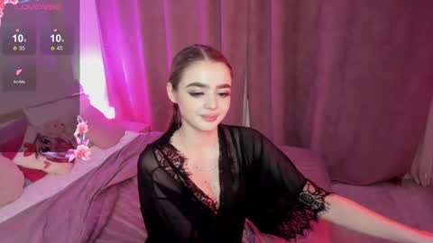 Snapshot of anna_nickol chatting on 02/17/25, 10:25 Anna online show from 02/17/25, 10:25